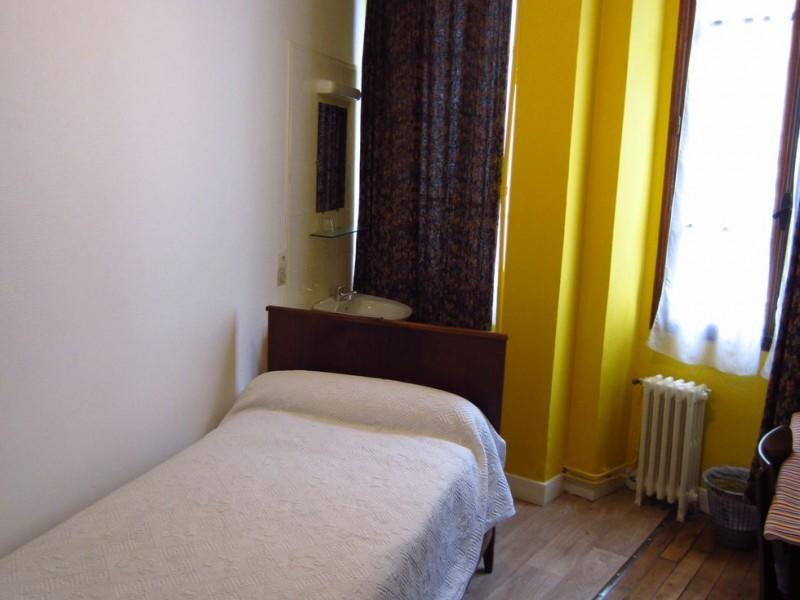 Hotel D'Orleans Paris Gare De L'Est Room photo